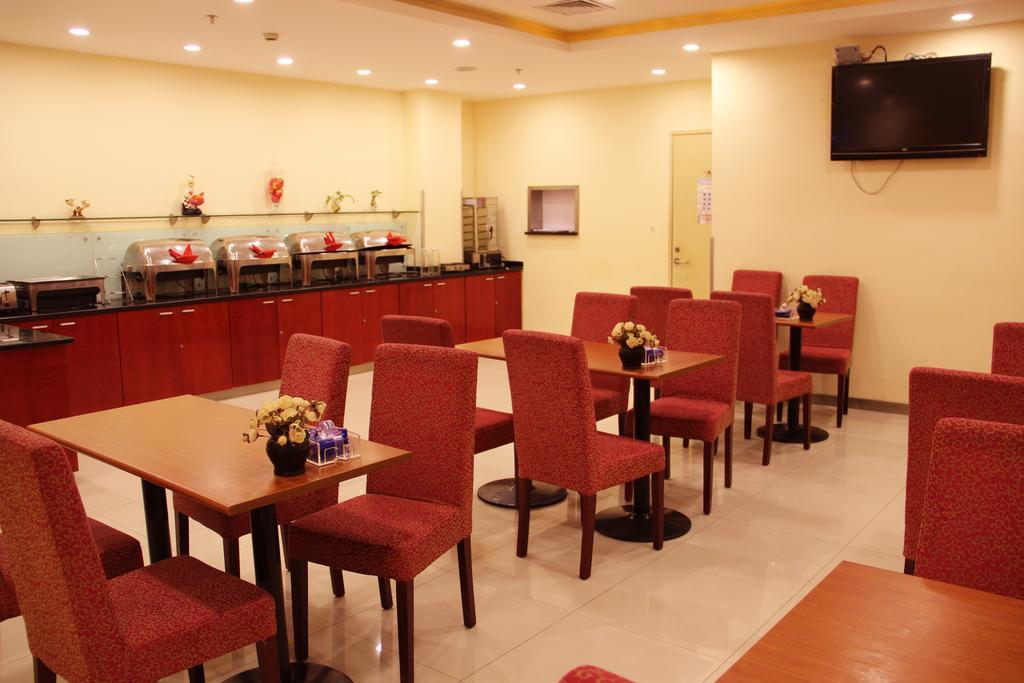 Hanting Express Wuhan Jiang Tan Park 객실 사진
