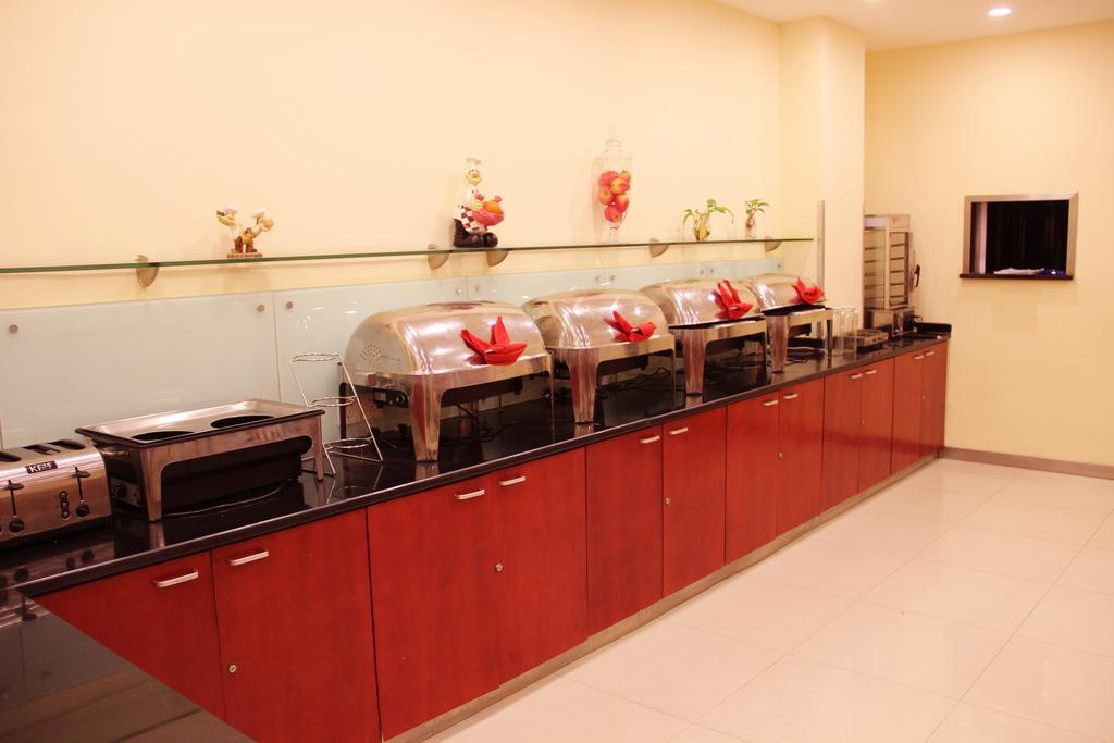 Hanting Express Wuhan Jiang Tan Park 객실 사진